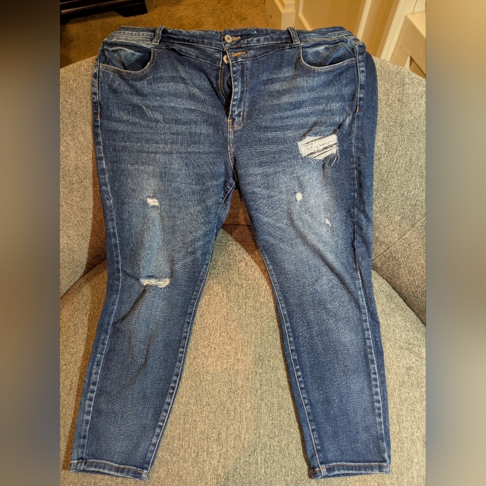 Kancan size 20 Distressed skinny jeans